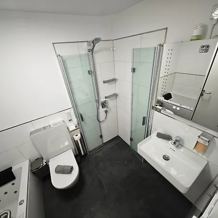 N824 Apartments Waldbronn Lägenhet *