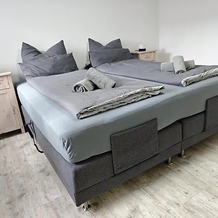 N824 Apartment *
